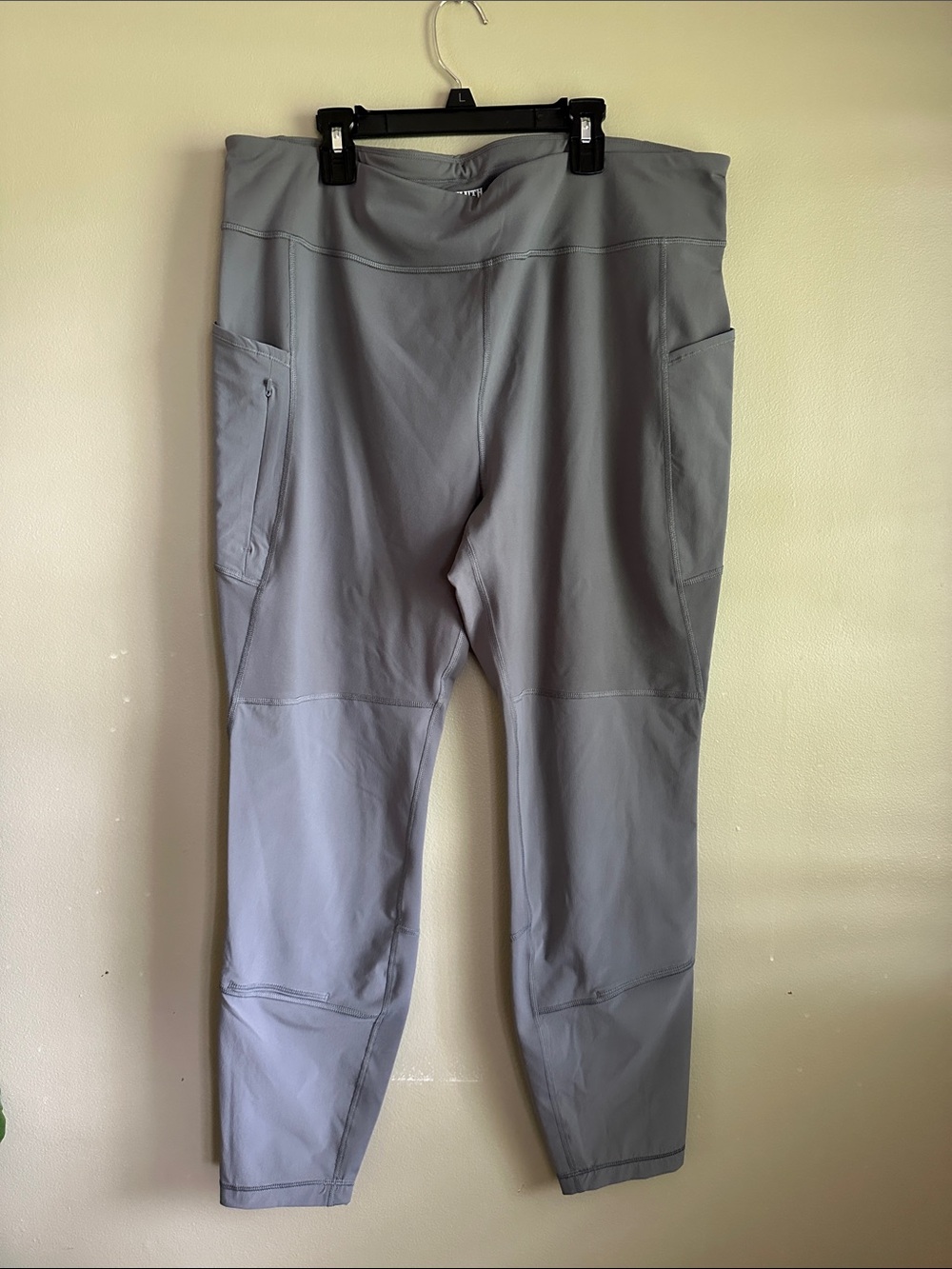Duluth Trading Co Gray Women's Performance Leggings